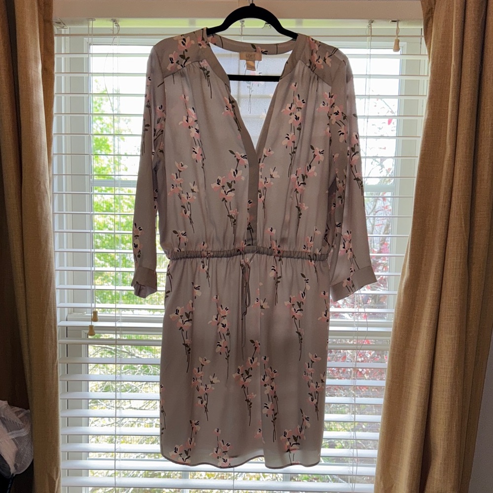 LOFT Long Sleeve Floral Dress in Gray and Pink